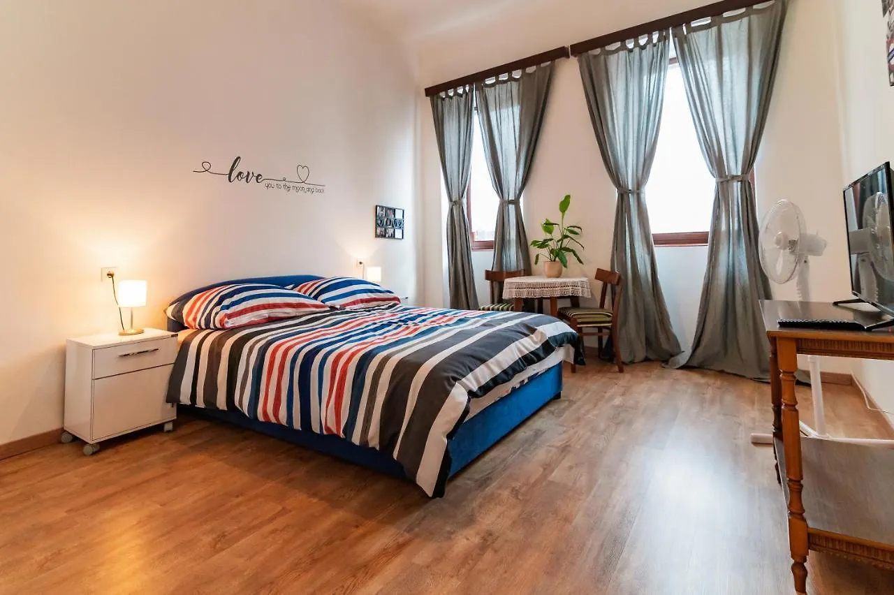 Apartman Rene Crikvenica 0*,  Croatia